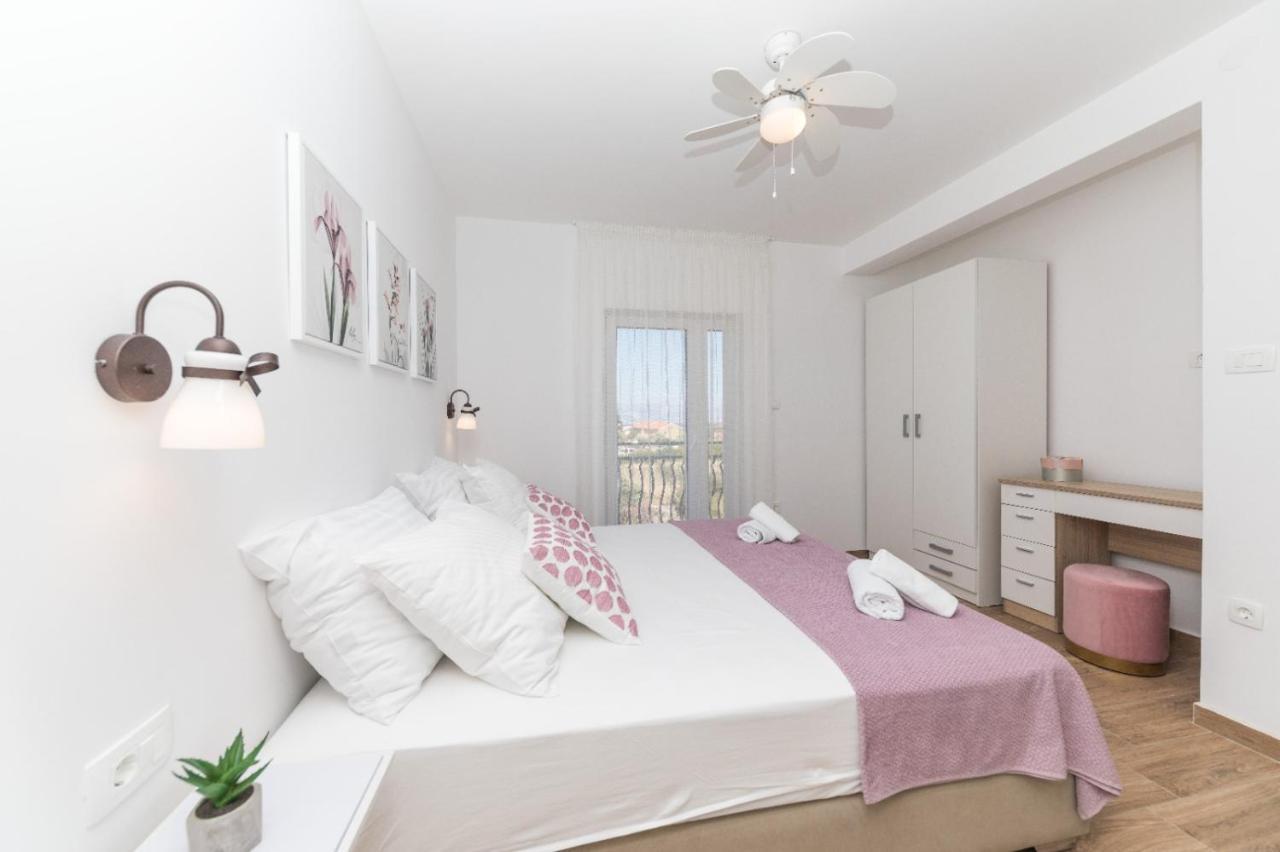 Villa Olivia Трогір Екстер'єр фото