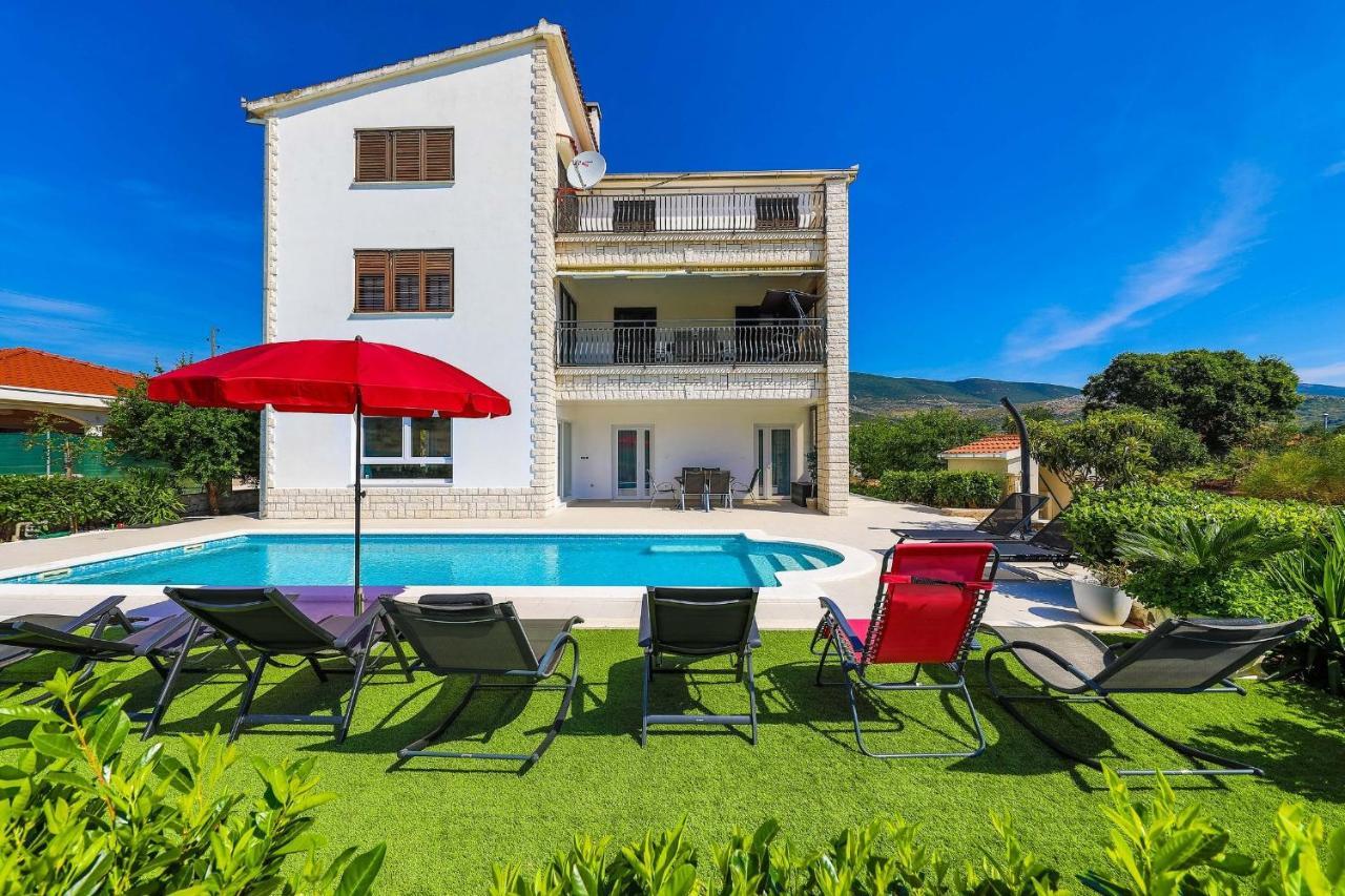Villa Olivia Трогір Номер фото